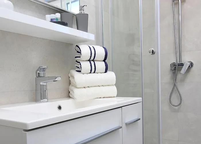 Karla Βίλα Μακάρσκα