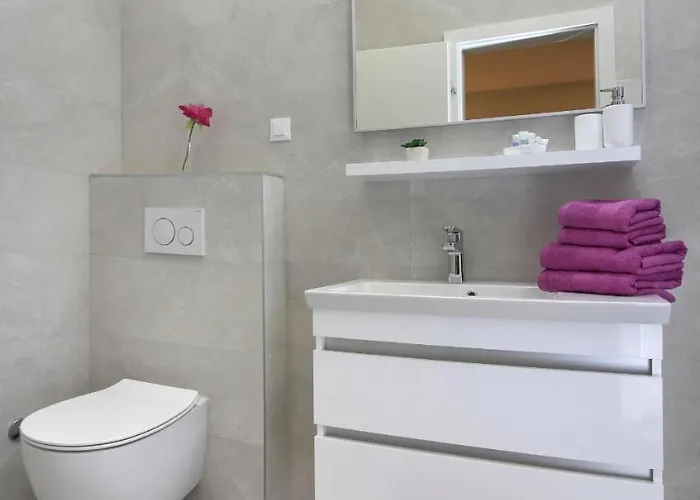 Karla Μακάρσκα