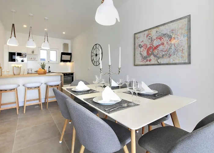 Βίλα Karla Μακάρσκα